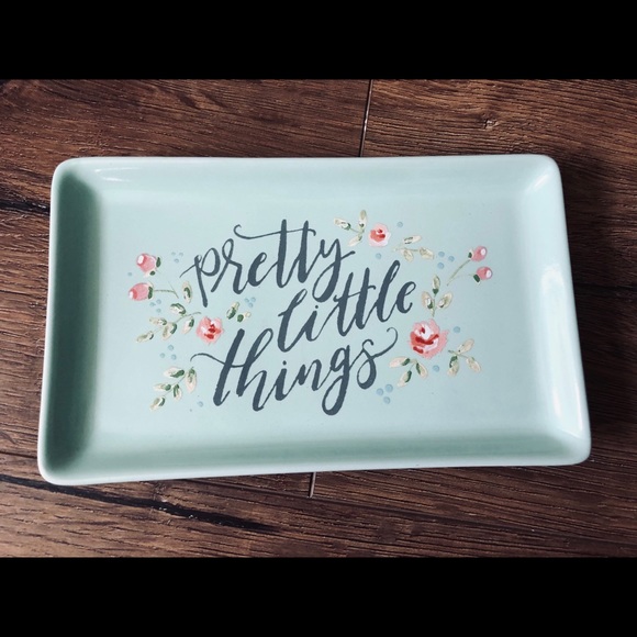 Primitives by Kathy Accessories - NWT Ceramic Trinket Tray